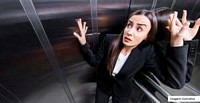 PESSOA PRESA NO ELEVADOR